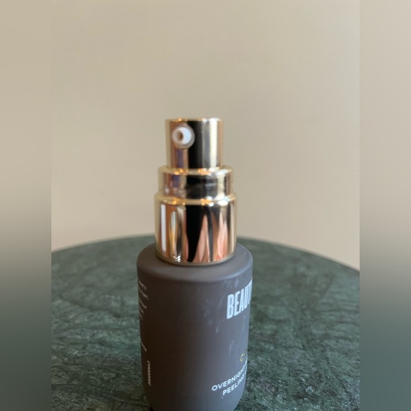 Beautycounter Overnight Resurfacing Peel Trial Size 15 ml / 0.5 fl oz - Picture 3 of 4